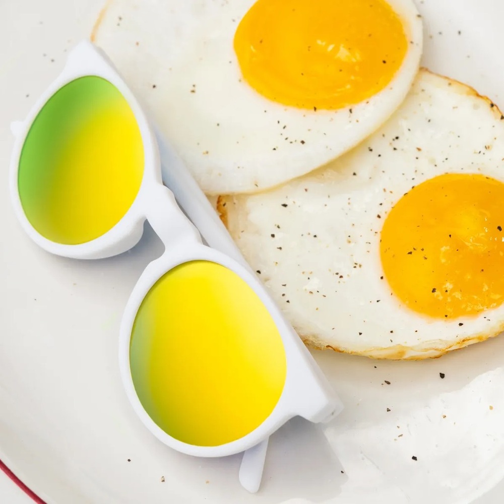 NWT Goodr Circle G Sunglasses (Yolk's on You) Carl’s Diner (Limited Edition) - Picture 4 of 7